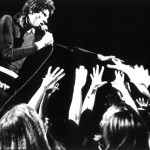 Iain Forsyth & Jane Pollard – A Rock'N'Roll Suicide – 1998 – photo David Cowlard – courtesy Kate MacGarry, Londra Iain Forsyth & Jane Pollard – A Rock'N'Roll Suicide – 1998 – photo David Cowlard – courtesy Kate MacGarry, Londra