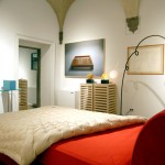 Megalopoli di Agneta Holst. Storia di una collezione tra arte e design
