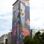 Xenia Hausner – Familiensinn – 2011 – Ringturm da nord-ovest – courtesy VIG - Vienna Insurance Group - photo APA-Thomas Preiss