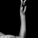 modello: Sean Ford Mackney, 26 anni, Los Angeles // fotografo: Hedi Slimane // data tattoo: 7 giugno 2011 // artista: John Baldessari // tatuatore: Lindsay Carmichael modello: Sean Ford Mackney, 26 anni, Los Angeles // fotografo: Hedi Slimane // data tattoo: 7 giugno 2011 // artista: John Baldessari // tatuatore: Lindsay Carmichael