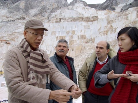 Cai Guo-Qiang alle cave Michelangelo di Carrara