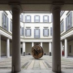 Il porticato interno di Palazzo Anguissola - Gallerie d'Italia - Piazza Scala - Milano Il porticato interno di Palazzo Anguissola - Gallerie d'Italia - Piazza Scala - Milano