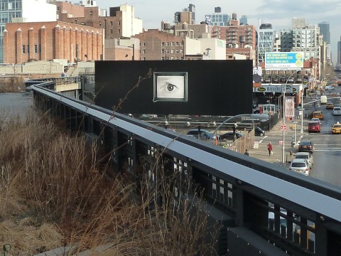 Anne Collier - Developing Tray #2 - 2012 - courtesy l’artista & Anton Kern Gallery, New York & Corvi Mora, London & Marc Foxx, Los Angeles - photo Friends of the High Line