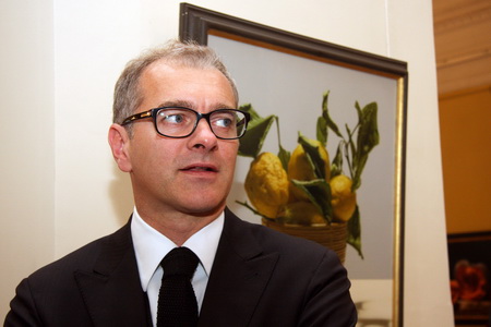 Lo Strillone: Vittorio Sgarbi e i ricostruttori, architetti ed urbanisti delle new town su Il Giornale. E poi Salvatore Settis, bando per restauratori, italiani lontani dai musei…