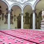 Prima: l'opera del giovane Qiu Yi, allestita nel cortile Cortile di Michelozzo in Palazzo Medici Riccardi, a Firenze