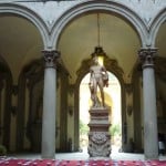 Prima: l'opera del giovane Qiu Yi, allestita nel cortile Cortile di Michelozzo in Palazzo Medici Riccardi, a Firenze