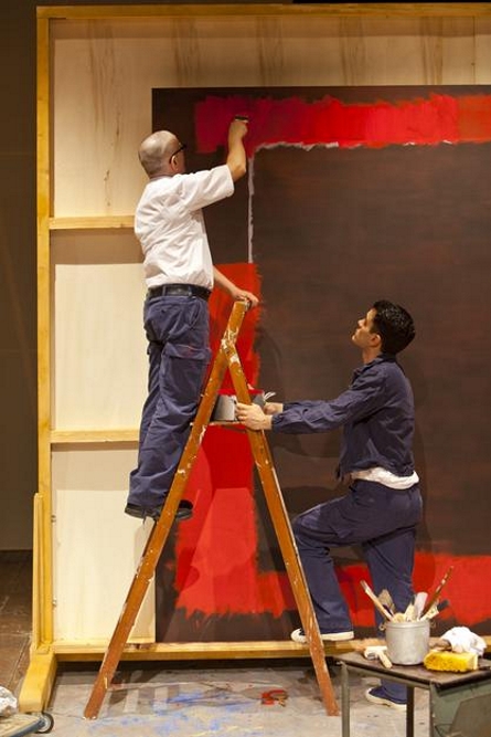 ROSSO di John Logan foto lucapiva 3 Arte e teatro: Milano la prima nazionale di Rosso, la pièce teatrale ispirata al colosso della pittura mondiale Mark Rothko