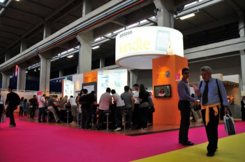 Salone del Libro 2012 Lo Strillone: clima da ospizio al Festival di Cannes su La Stampa. E poi parata di ministri al Salone del Libro, Tutankhamon a Parigi, Ultrabody alla Triennale…