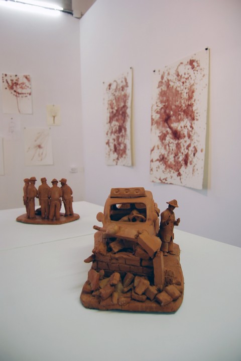 Anibal López - Antologia de la violencia en Guatemala - veduta della mostra presso la Prometeo Gallery, Milano 2012