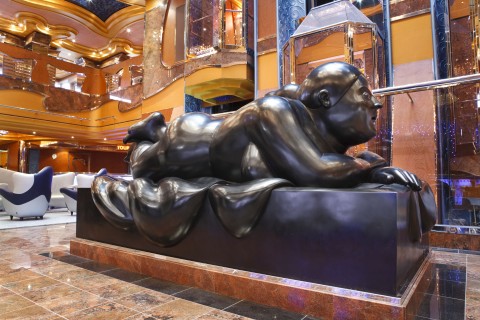 Fernando Botero - Costa Luminosa Fernando Botero Costa Luminosa Lo stato dell'arte in Costa Crociere