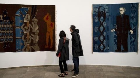 I tappeti di Hannah Ryggen foto salzburg.com Kassel Updates: da quelli censurati di Hannah Ryggen, a quelli glocal di Boetti. La storia di dOCUMENTA (13) si scrive anche su un tappeto…