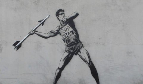 Banksy Provocative Olympic Street Art 464746 I giochi proibiti di Londra. Olympics vs Street Art