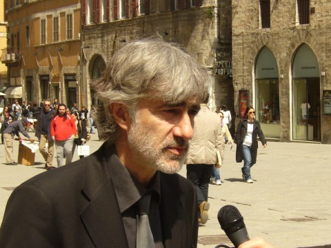 Luca De Biase moderatore del convegno Creatività in digitale? Se ne parla a Bologna. Con il convegno Digital entertainment e smart businnes. Aspettando il Future Film Festival ed Expopixel, la prima fiera della creatività digitale