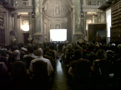 Sala dei Mappamondi Un festival dell’arte o il germe di un’istituzione? Giorno per Giorno il giorno dopo