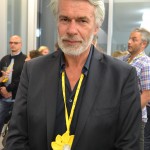 Anche il direttore della Tate Modern, Chris Dercon, sfoggia il suo Sun - photo Maria Cristina Giusti