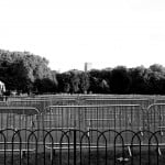 Il grande simbolo.transenne a green park (foto Martina Federico)