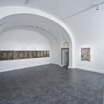 Tony Brown, Unfold, Sla centrale, installation view, Galleria Nicoletta Rusconi, photo Luigi Acerra