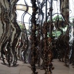 Pinuccio Sciola - Le Colonne Infinite. Omaggio a Gaudí - veduta della mostra presso la Basilica di San Saturnino, Cagliari 2012
