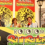 da dx a sx: il Diputato al Turismo di Castelló, Andrés Martínez; Il sindaco di Benicàssim, Susana Marqués; Il Direttore del Festival, Filippo Giunta; l'Assessore al Turismo, Ignacio Ventura - Sunsplash 2012 - © Rototom 2012