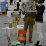 Il classico giochino dei buchi nel giornale