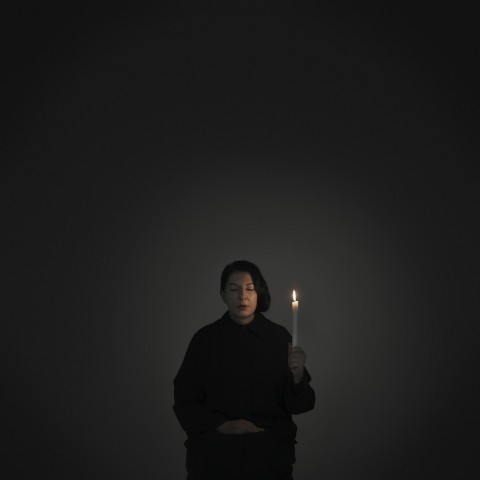 Marina Abramović – Artist Portrait with a Candle B from the series WIth Eyes Closed I See Happiness 2012 – Courtesy Marina Abramović Per chi ama la Marina! Abramović, naturalmente. Due giorni a Vienna per una full immersion catartica, un viaggio nel corpo e nell’anima dell’artista, transitando per la 50.Viennale