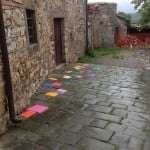 Pascale Marthine Tayou, Le Chemin du Bonheur, Castello di Ama, 2012, photo Valentina Grandini