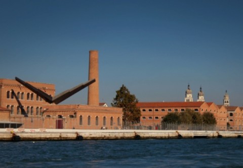 I Magazzini Ligabue a Venezia Venezia si fa in quattro in vista del 2019. Dai beni culturali al design, dalle nuove tecnologie digitali ai restauri, tutto confluisce nel nuovo Salone Europeo della Cultura. E non manca il sostegno di privati illuminati…