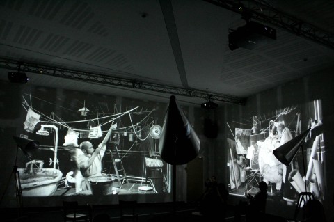 William Kentridge Maxxi Roma 9 Doppio Kentridge a Roma. Al Teatro Argentina arriva lo spettacolo Refuse the hour, al Maxxi un pezzetto di Documenta con The refusal of time. E su Artribune l’anteprima foto e video…