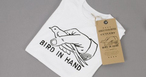 trademark bird in hand2 Vecchi marchi e nuovi prodotti: i mestieri di una volta ispirano il design contemporaneo. A Sheffield, in Inghilterra, Article Works recupera i loghi di aziende scomparse e ci fa delle t-shirt