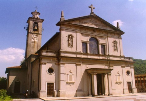 Copia di CHIESA MOMBELLO Se con le chiese vien giù anche la cultura. L’Imu e gli enti non profit