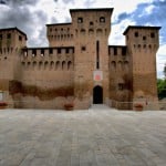 Rocca San Felice sul Panaro 480x319 Un anno di notizie. Da Body Worlds ad Andrea Diprè, passando per le turbolente vicende di Macao e i tristi bollettini sul terremoto in Emilia. Ecco gli articoli più letti del 2012 su Artribune