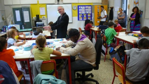 Tim Rollins K.O.S. workshop con bambini delle scuole primarie Cremona 2011 Rompere il torpore della provincia? Con un CRAC