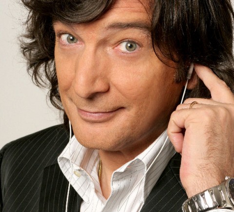 claudio cecchetto Gioca Jouer Lo spread estetico