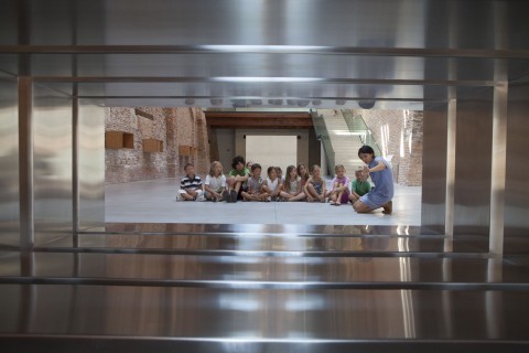 Laboratorio con Donald Judd a Punta della Dogana - photo Matteo De Fina