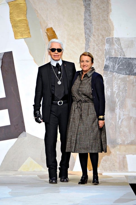 Karl Lagerfeld and Silvia Venturini Fendi Lo Strillone: la rivolta dei costruttori friulani contro lo zelo della Soprintendenza su Il Sole 24Ore. E poi Morandi in mostra a Londra, le novità da Villa Panza, Fendi veste la Fontana di Trevi ...