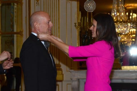 Aurelie Filippetti premia Bruce Willis