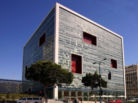 Sharon Architects & Ranni Ziss Architects - Sammy Ofer Heart Building - Tel Aviv