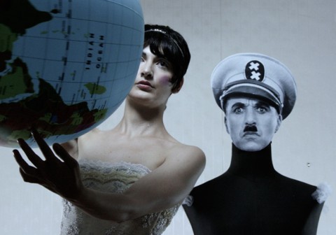 Maria Crispal, The Great Dictators, 2010, still da video