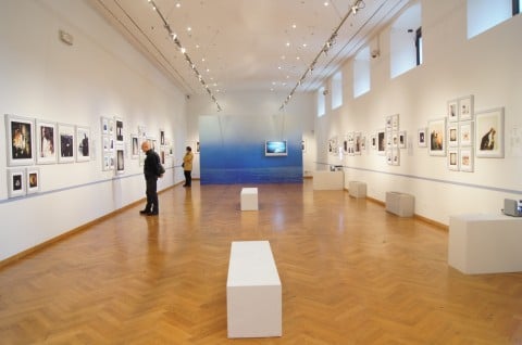 Stefano de Luigi - iDyssey - veduta della mostra presso la Fondazione Stelline, Milano 2013 - photo Caterina Failla