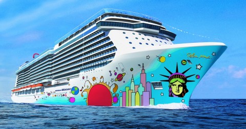 La Norwegian Breakaway decorata da Peter Max