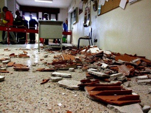 2 ottobre 2009, crolli in due scuole elementari di Castello di Godego e Godega di Sant'Urbano