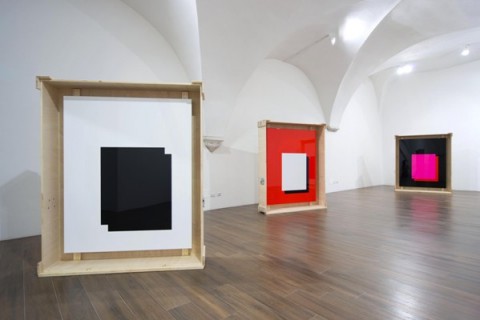 Gerold Miller - Set - veduta della mostra presso la Galleria Giacomo Guidi, Roma 2013