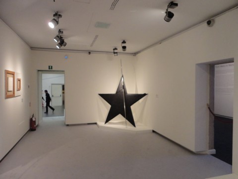 Donazione Guglielmo Achille Cavallini - veduta della mostra presso il Museo di Santa Giulia, Brescia 2013