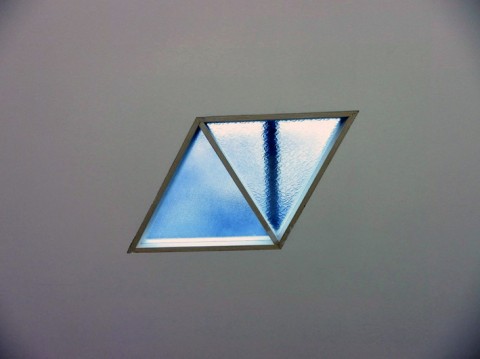 Gabriel Sierra - Thus far - veduta della mostra presso Peep-Hole, Milano 2013   