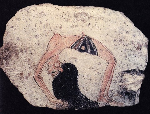 Ostracon della danzatrice, calcare dipinto, 10,5x16,8, Torino, Museo Egizio