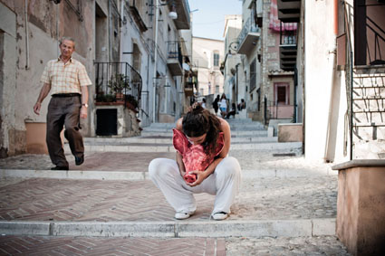 PASSO - Sasha Vinci, Maria Grazia Galesi, Daniele Marranca, Avvertimento, Sciacca 2011, Performance + Mix media