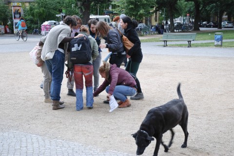 Walk with the artist 2013, Berlino - Chryssa Tsampazi (foto Rebecca Agnes)