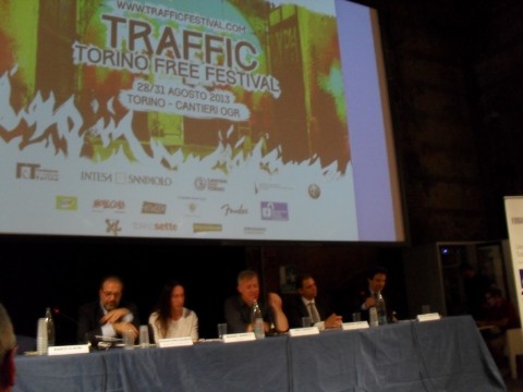 Conferenza stampa Traffic Torino Free Festival “Questo non è un movimento estetico”. Manuel Agnelli degli Afterhours presenta la sua creatura “Hai Paura del Buio?”, un festival multidisciplinare itinerante. Prima tappa al Traffic di Torino