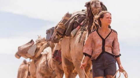 Mia Wasikowska in Tracks