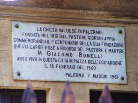 Chiesa Valdese di Palermo - lapide in memoria del Pastore Bonelli, martire dell'Inquisizione